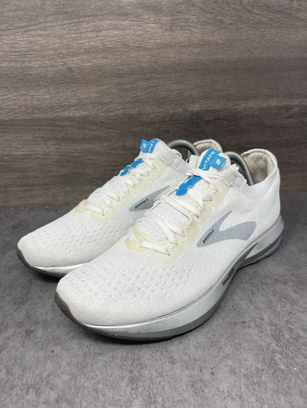 Brooks Hyperion Elite 2 White Silver Size 8 Mens Carbon Plate Racing Shoes